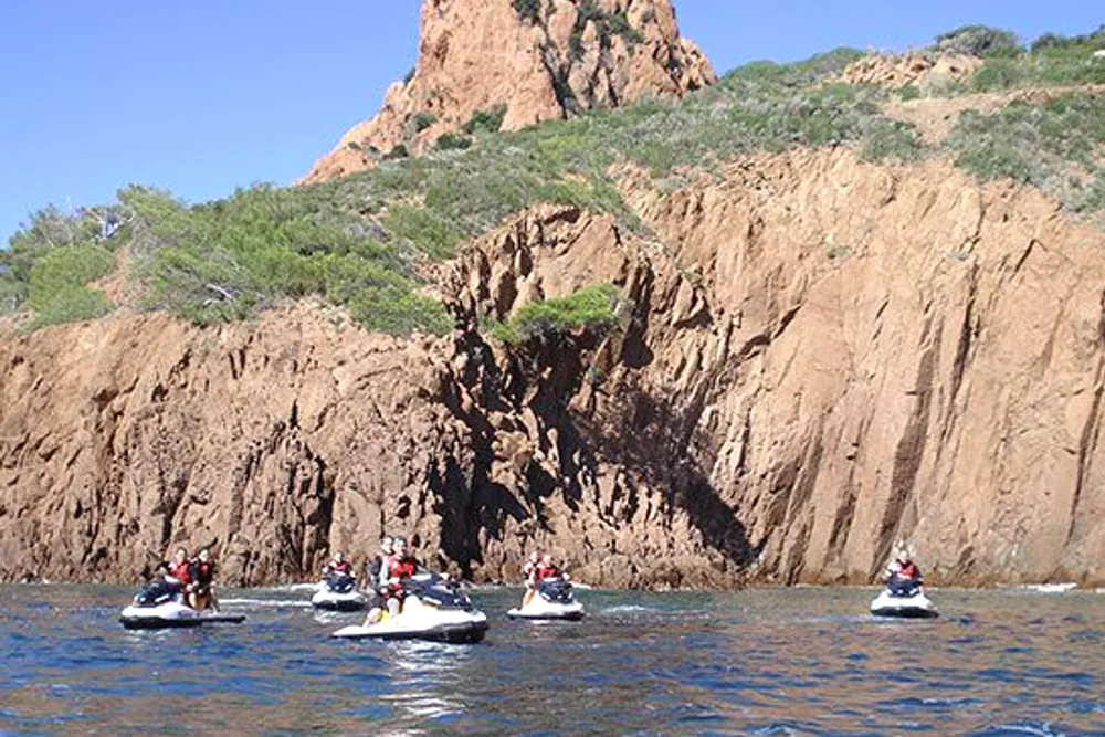 Jet ski, le trayas et la corniche d'or au départ du Port de Saint-Aygulf